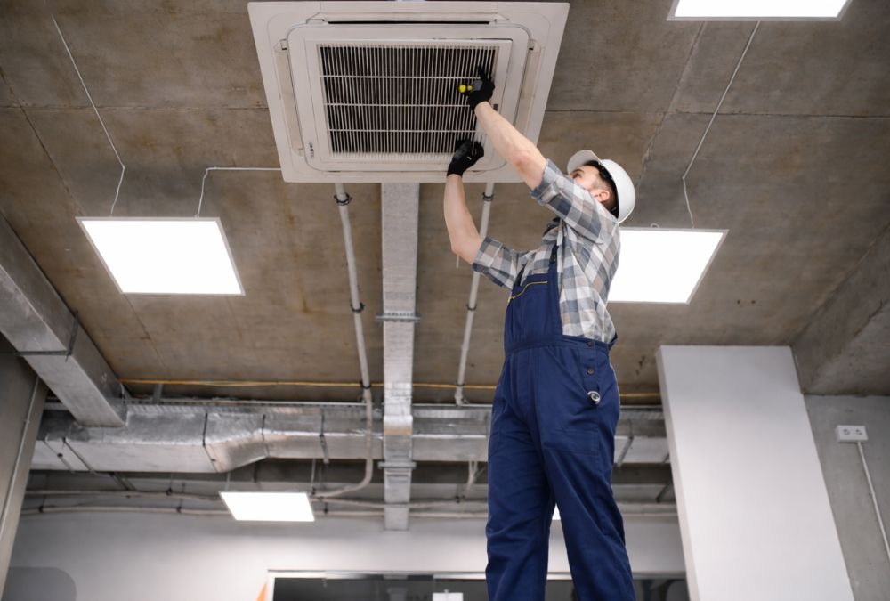 How Effective Commercial Aircon Servicing Supports a Comfortable Business Environment